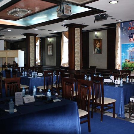 Hotel Bar Restaurant America Kukes المظهر الخارجي الصورة